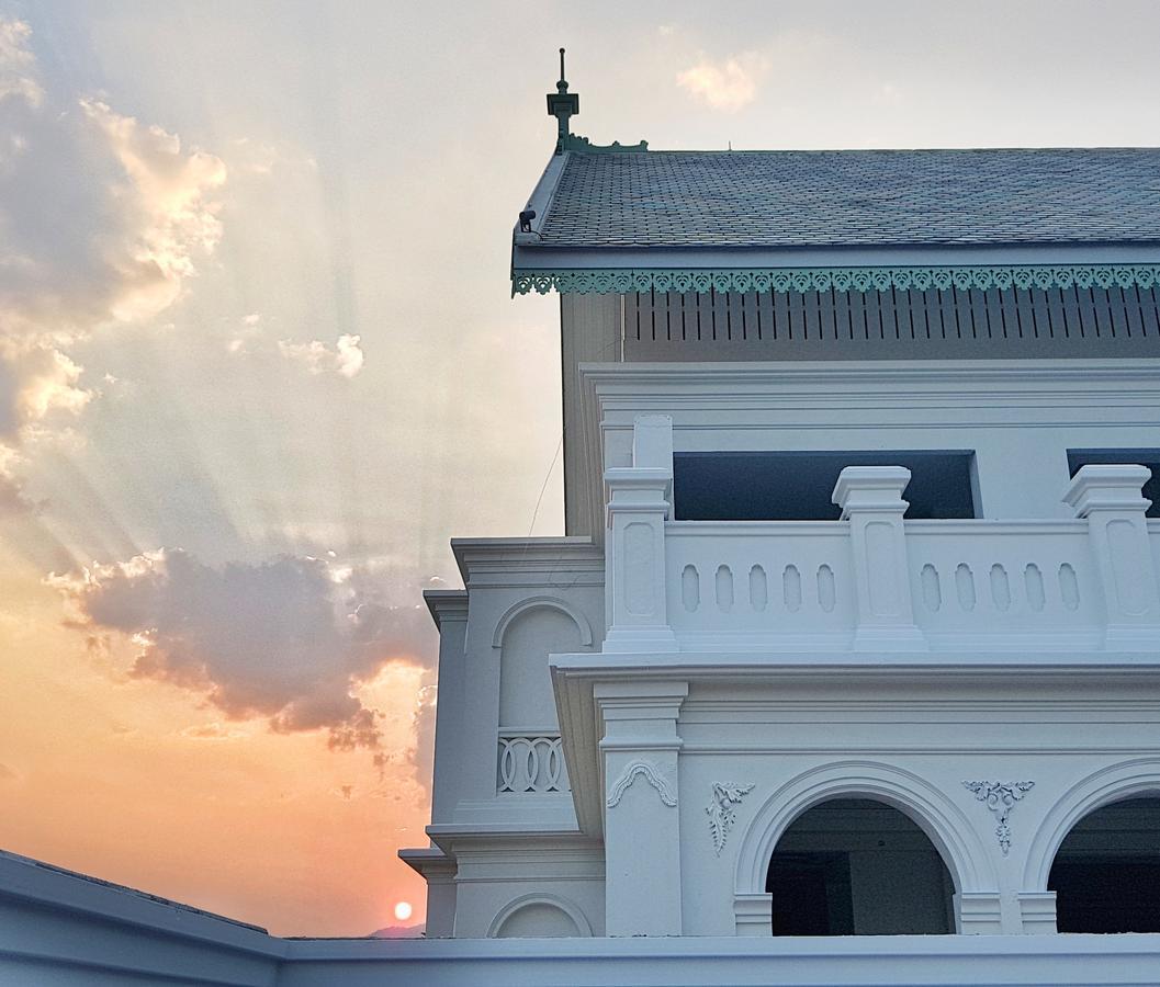 The Inside House Hotel Чиангмай Екстериор снимка